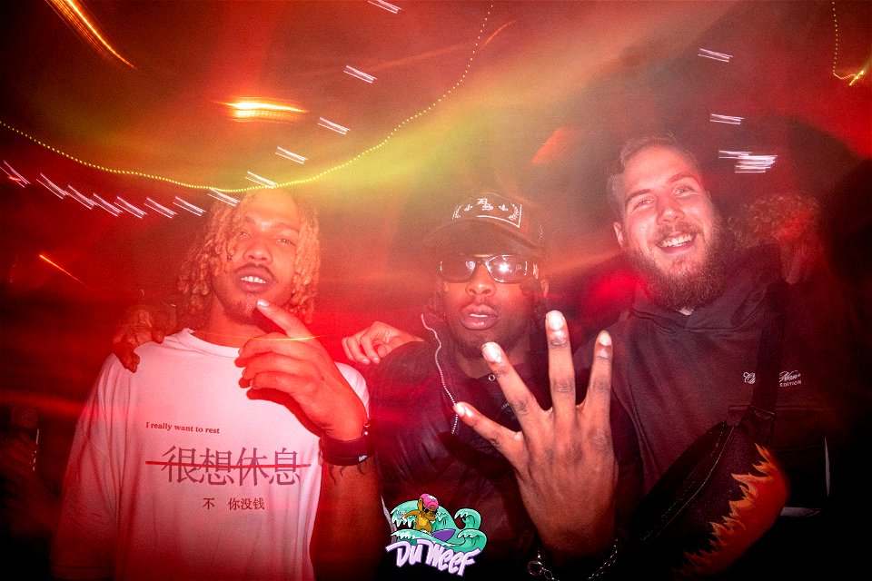 Du Weef: 16/09 Wavy Pics