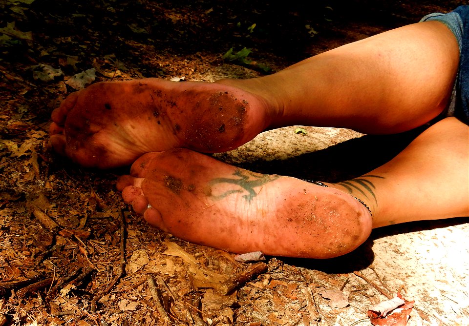 Timi's Dirty Bare Feet