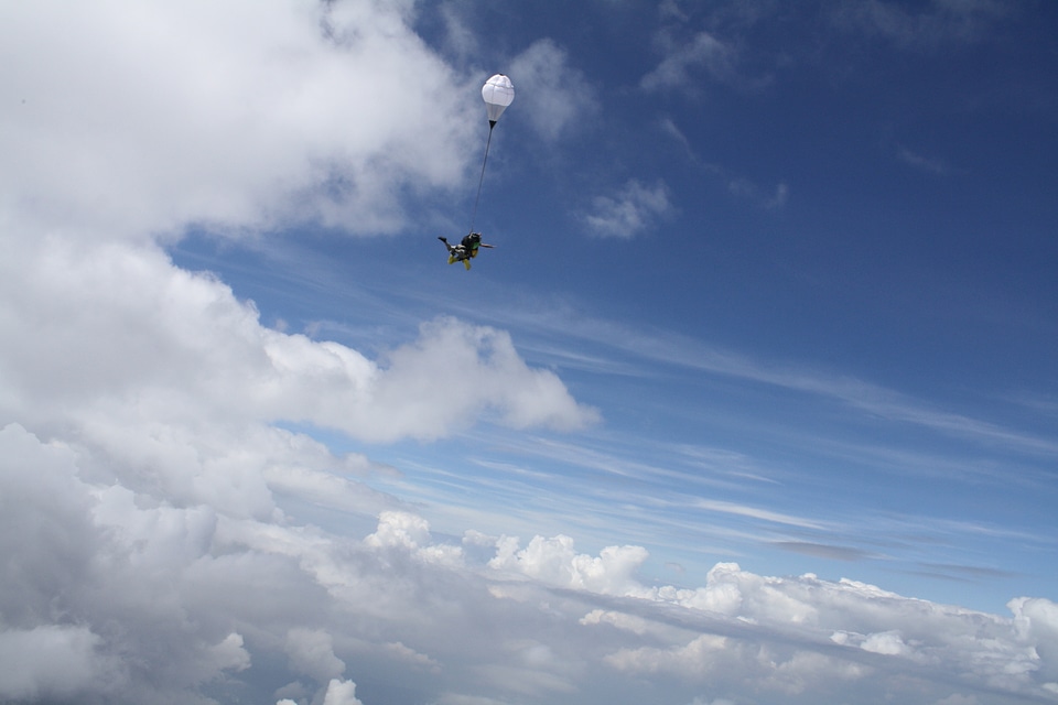 Skydiver falls through the air