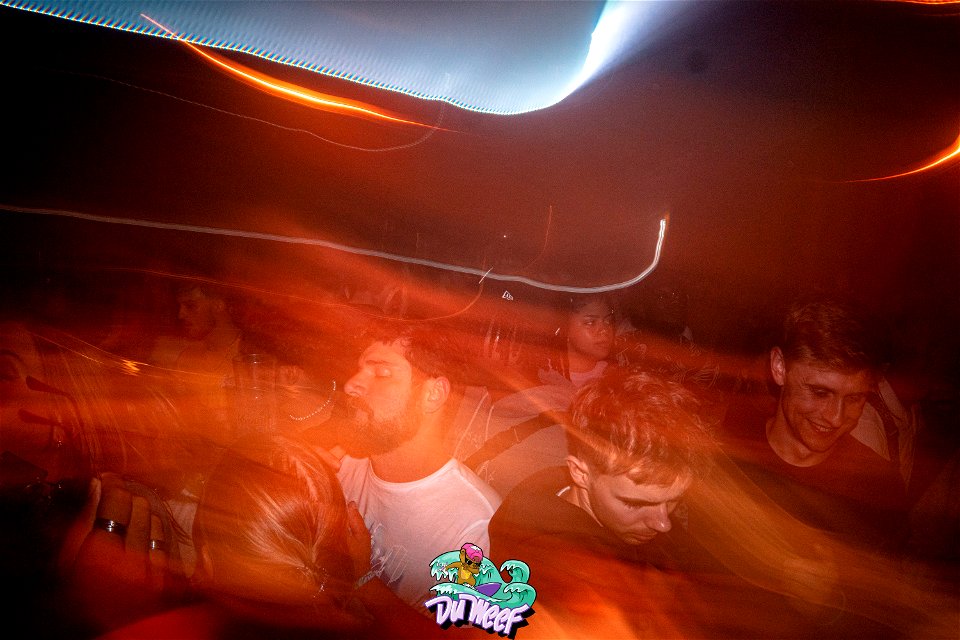 Du Weef: 16/09 Wavy Pics