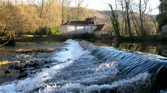 Redrol water mill  Auvezere river