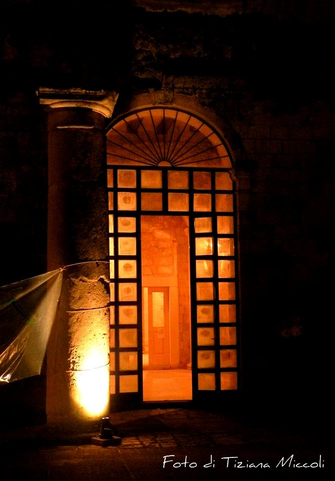 Convento degli Agostiniani-Porta interna