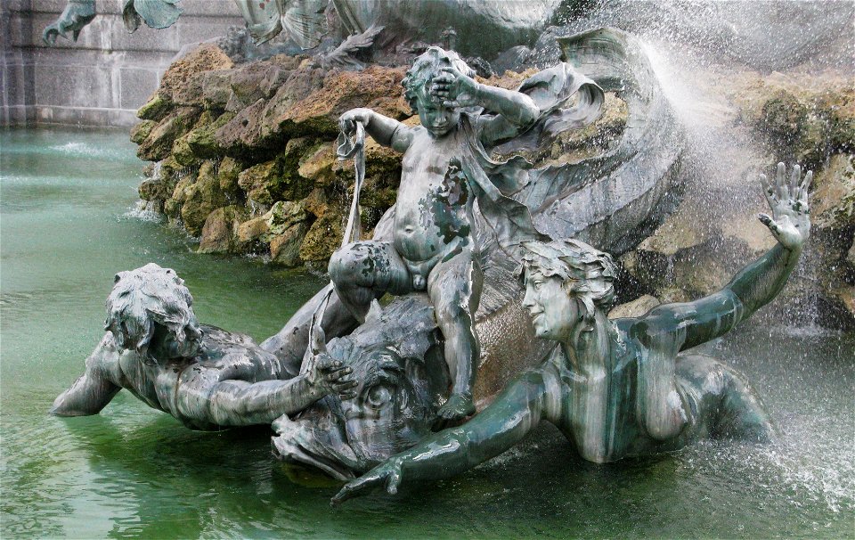 Les Quinconces  Bordeaux