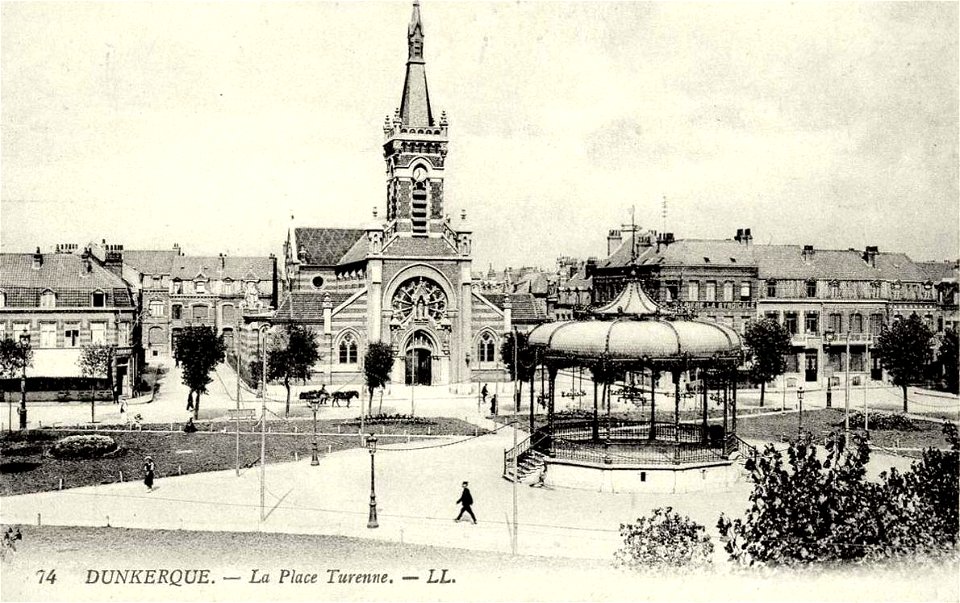Dunkerque.Place Turenne