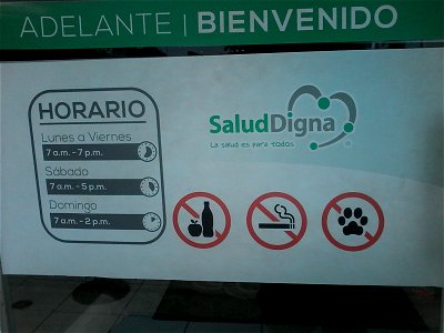 Entrada a la clínica Salud Digna en Mazatlán | 2