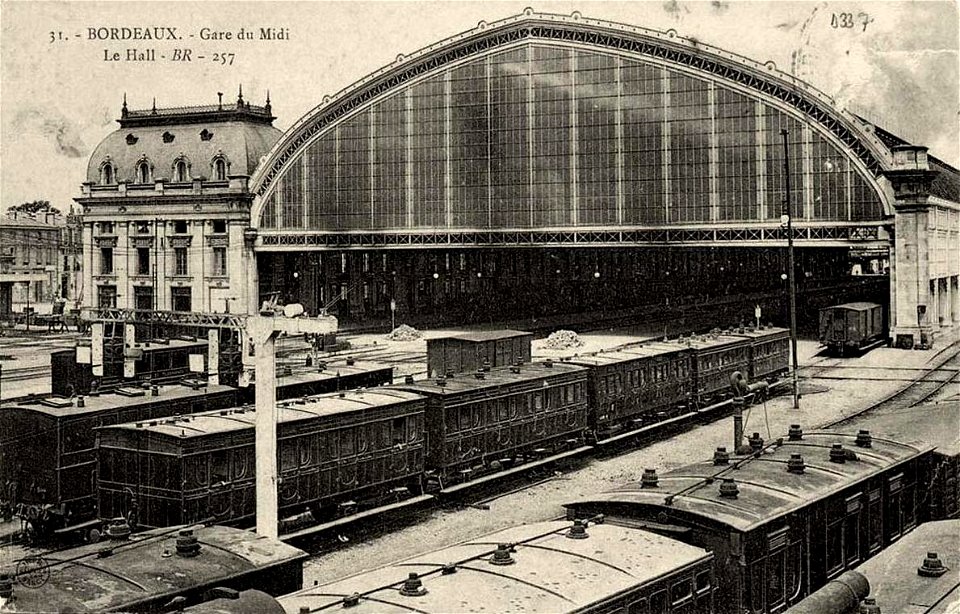 Bordeaux.Le hall de la gare du Midi