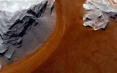 Mars - Sand and mixed sediment in Medusae Fossae