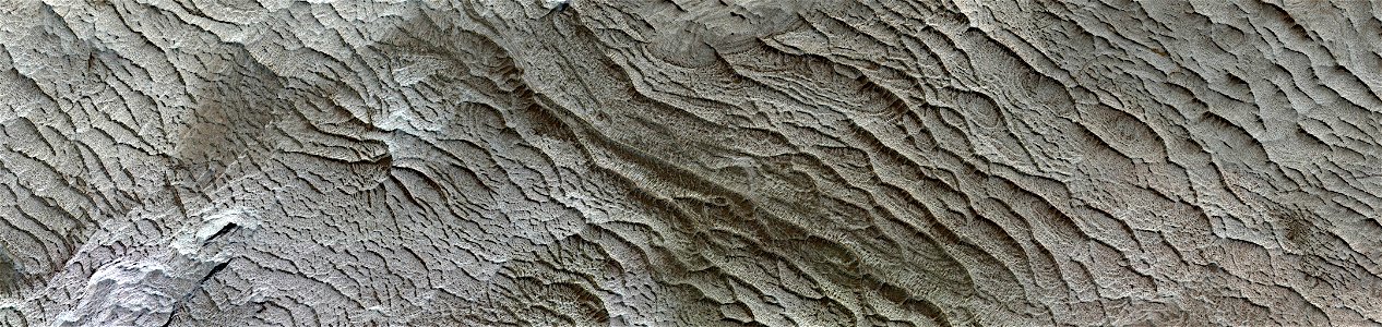 Mars - Faulted Layered Deposits in West Candor Chasma photo