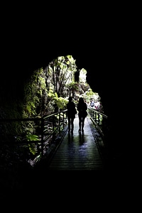Entering Nahuku - Thurston Lava Tube