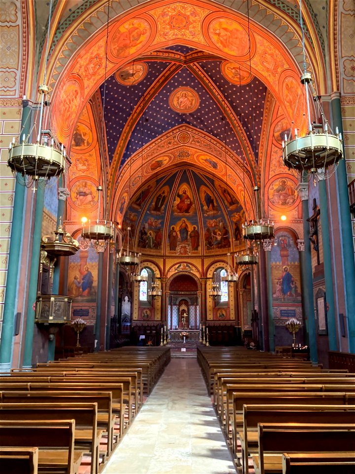 Agen Cathedral Interior, Agen