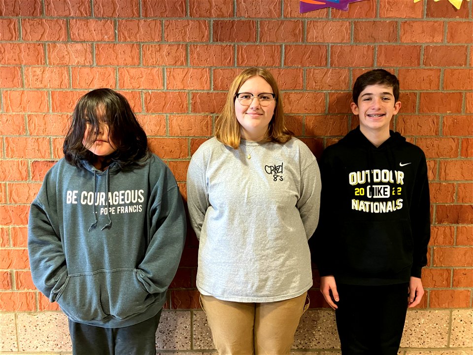 Top 3 in Spelling Bee