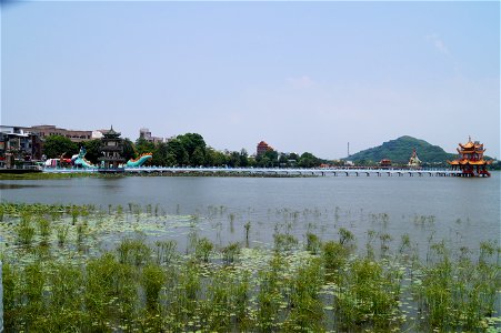 Lotus Pond Kaohsiung photo