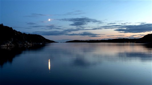 Moon and clouds over Brofjorden 1