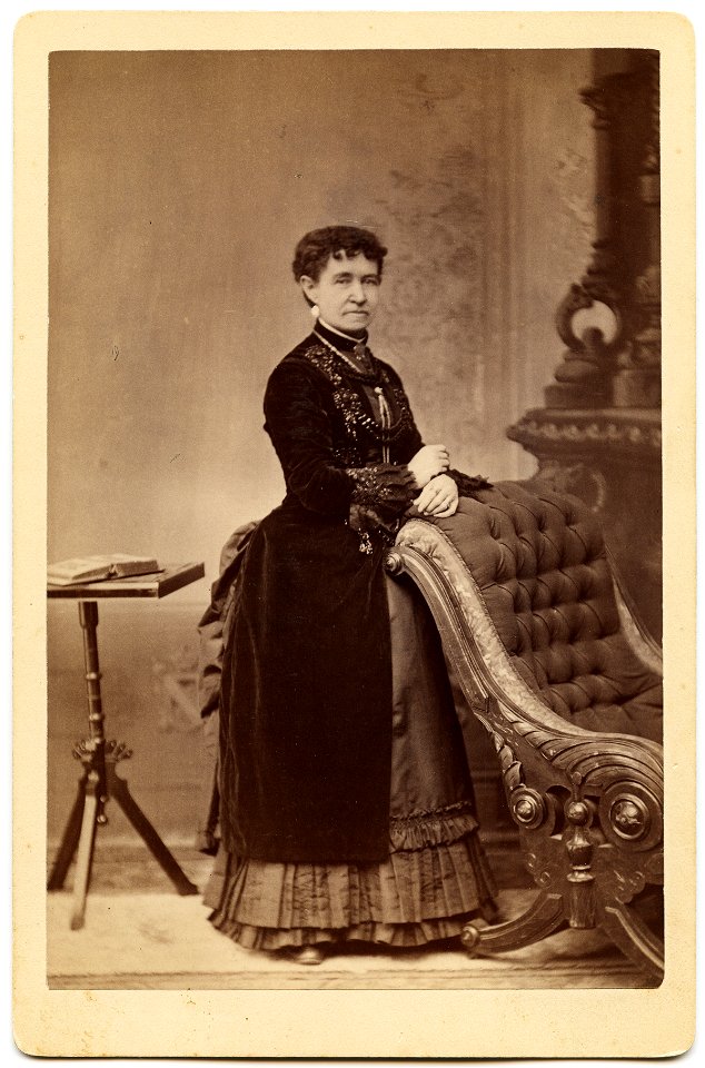 Annie Dodge Dredge