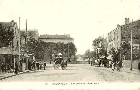 Argenteuil.Vue prise du Pont Neuf