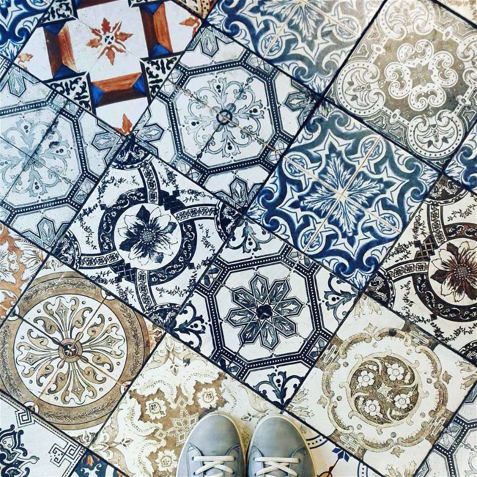 Blue tile patterns