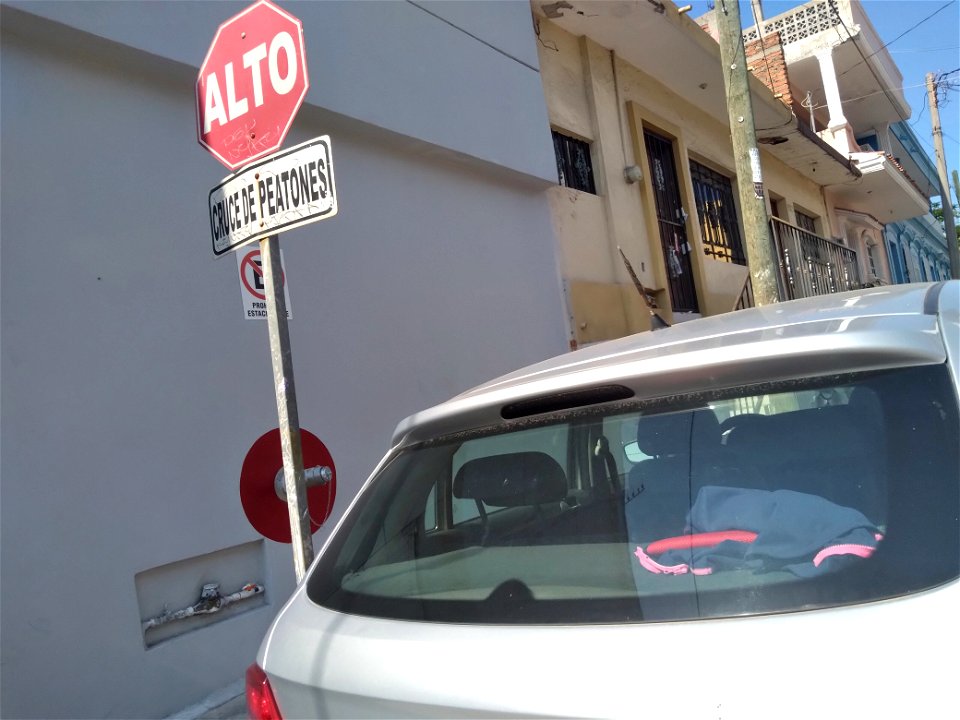 Señal de Alto | Calle José María Morelos y Pavón | Mazatlán | 22 de Julio del 2021