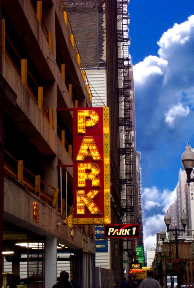 Chicago Illinois - Retro Parking Night Neon Sign - Park