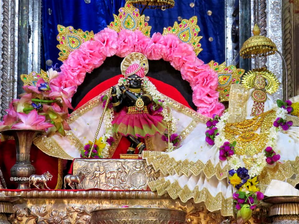 Shri Shri Radharaman : Шри Шри Радхараман