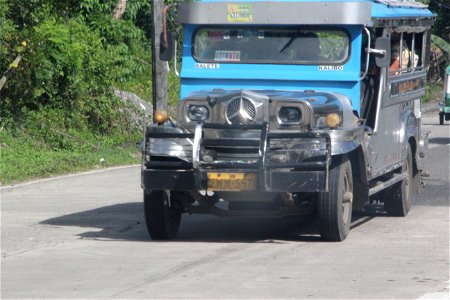 TRADITIONAL JEEPNEY