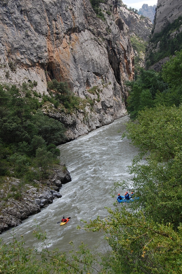 noguera pallaresa river kayaking