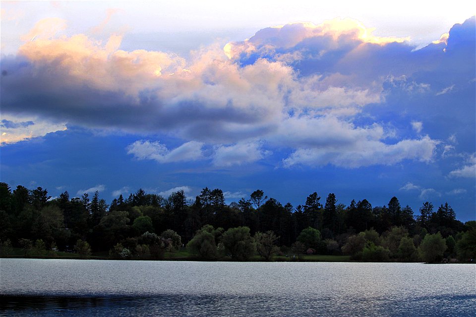 A change in the clouds above.
