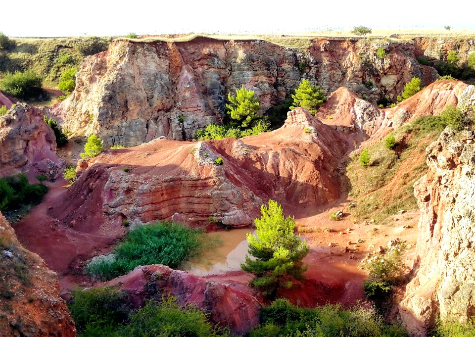 Parco Nazionale dell'Alta Murgia - cava di bauxite, Spinazzola.