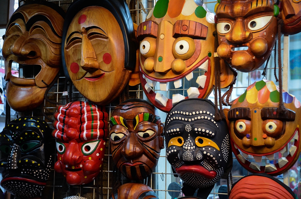 Wooden Hahoe Mask, Hahoetal in Korean
