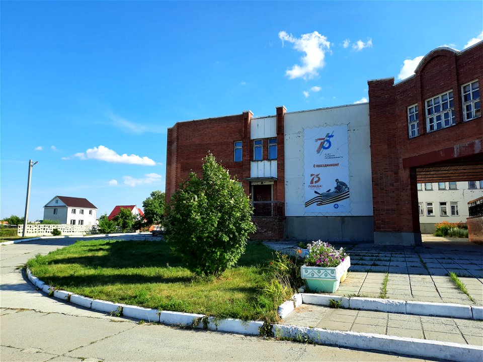 Вид больницы в Метлино 01