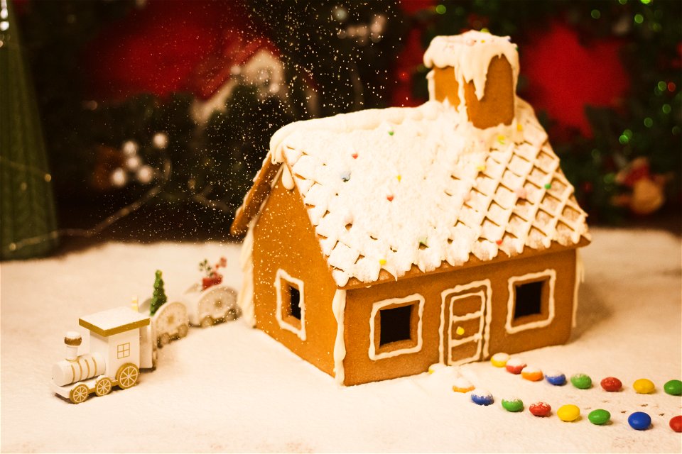 Gingerbread house_1 photo