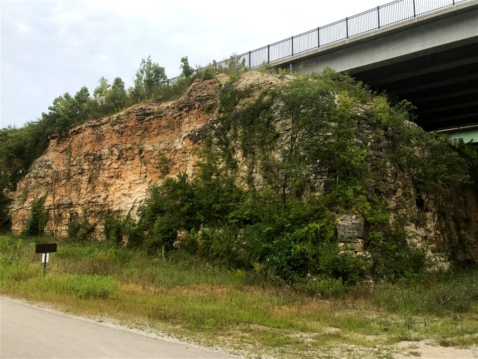 Outcrop of Burlington-Keokuk Limestone under Highway 64