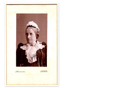 SSC_A30 Unidentified woman
