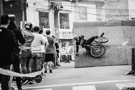 Downhill Urbano 2022