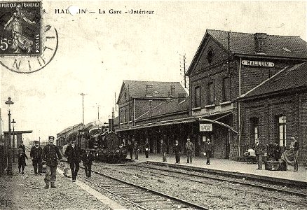 Halluin.La gare, les quais