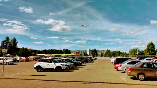 Парковка Ашана