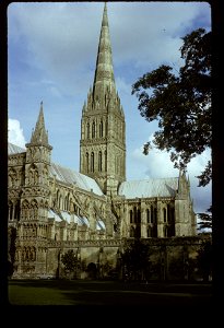 Salisbury Cathedral exterior photo
