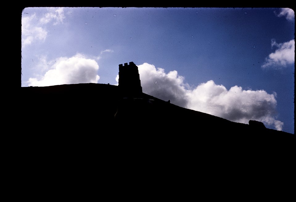 delete bad pic Glastonbury Tor