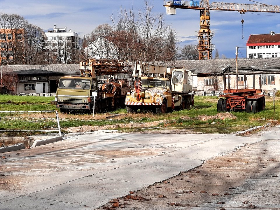 Tatra dizalica i Kamaz pumpa za beton / Tatra crane truck and Kamaz concrete pump Starčevica Banja Luka Republika Srpska Bosna i Hercegovina