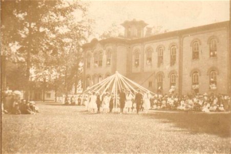 May Day Celebration at the Chesaning Union High School