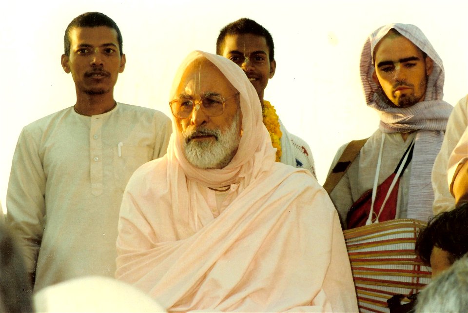 Shrila Bhaktivedanta Narayana Goswami : Шрила Бхактиведанта Нараяна Госвами