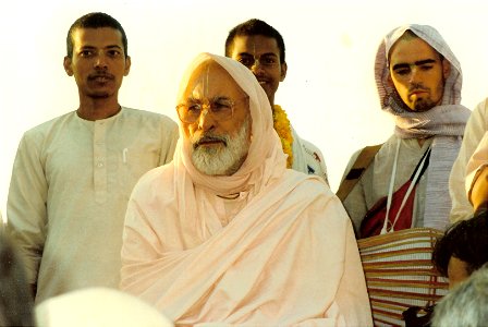 Shrila Bhaktivedanta Narayana Goswami : Шрила Бхактиведанта Нараяна Госвами