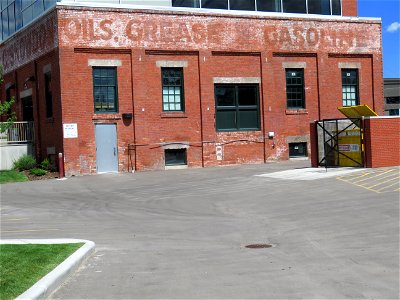 Snowdon Oils, Grease and Gasoline