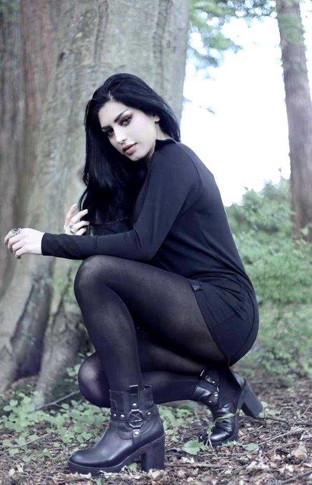 Opaque tights