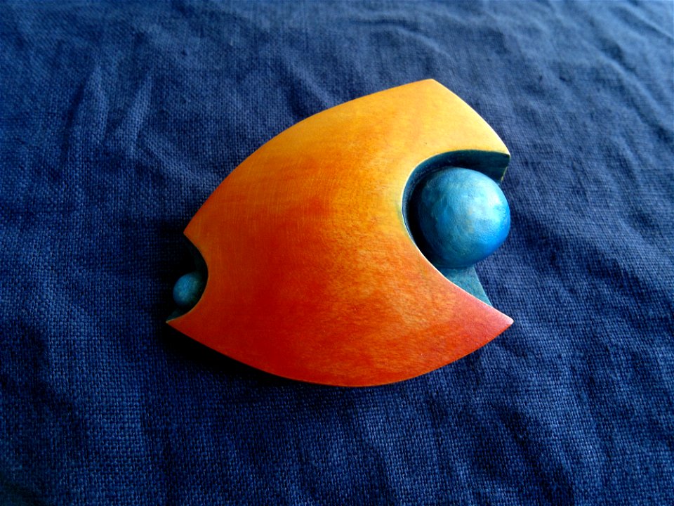 Brooch 02 photo