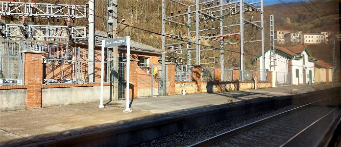 Estación de Linares-Congostinas