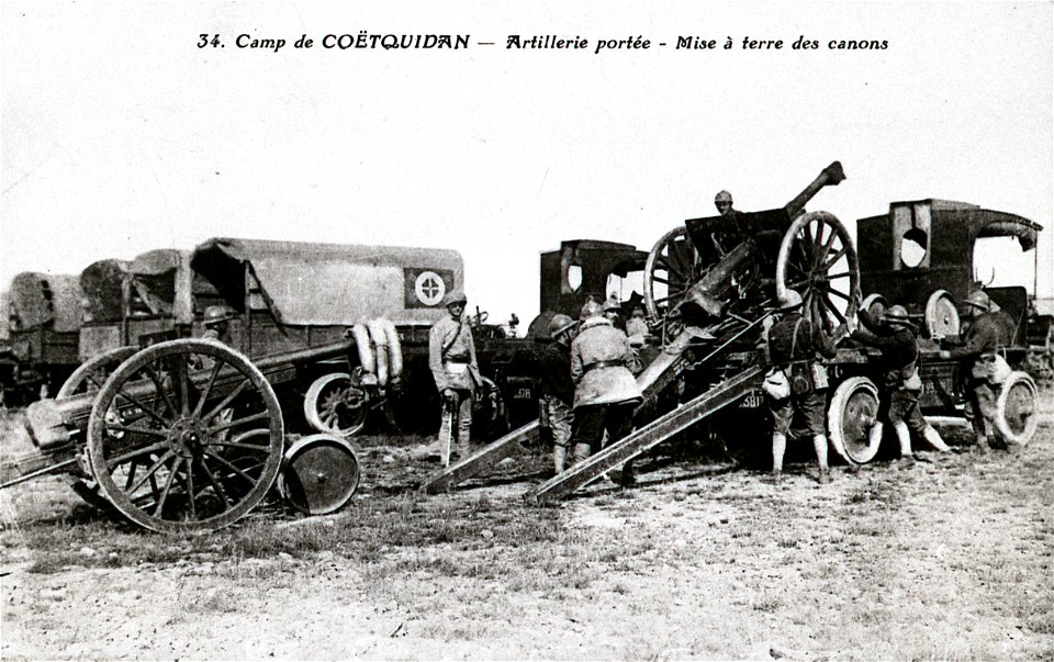CAMP DE COETQUIDAN ,CIRCA 1914 ,Artillerie portée.