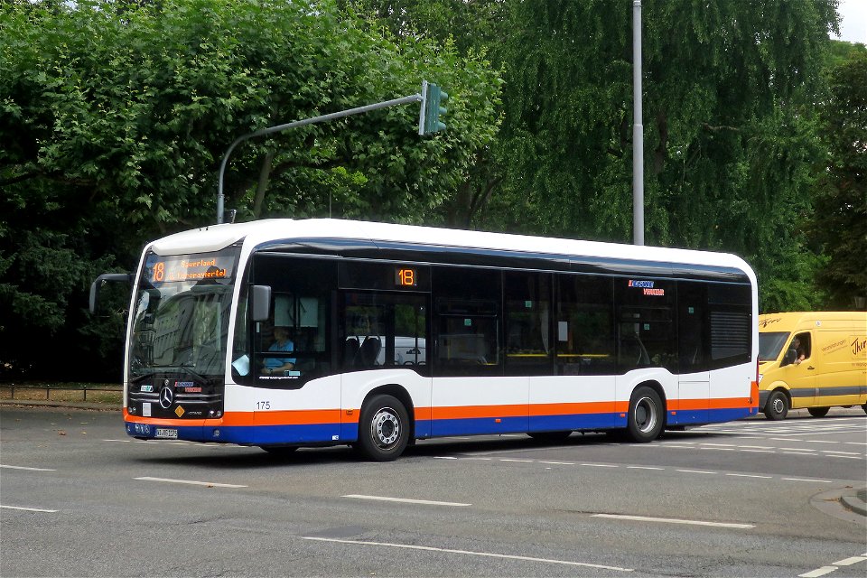 ESWE, Wiesbaden - Wagen 175 - WI-VG 1175 - Mercedes-Benz O 530 eCitaro (2021) - Wiesbaden, 21.07.2022