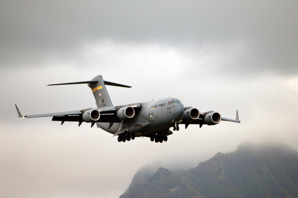 A C-17 Globemaster III