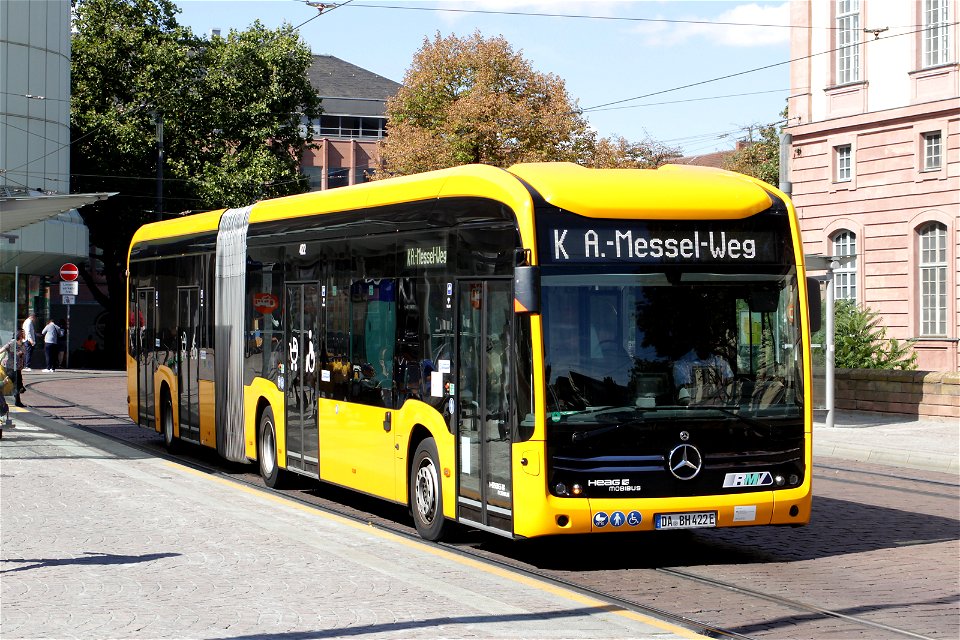 HEAG mobilo, Darmstadt (HE) - Wagen 422 - DA-BH 422E - Mercedes-Benz O 530 eCitaro G (2021) - Darmstadt, 02.09.2022