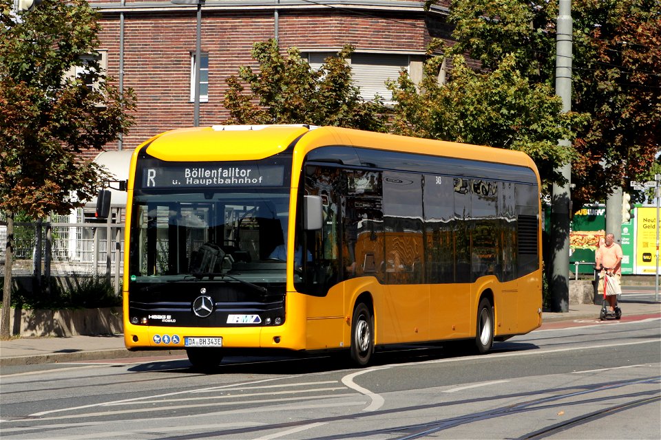 HEAG mobilo, Darmstadt (HE) - Wagen 343 - DA-BH 343E - Mercedes-Benz O 530 eCitaro (2021) - Darmstadt, 02.09.2022